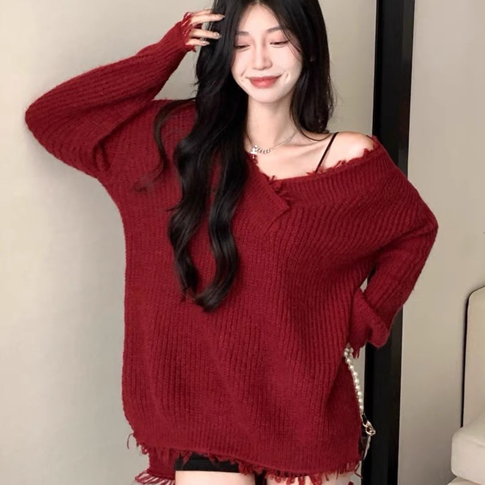 V neck wine red knitted sweater
