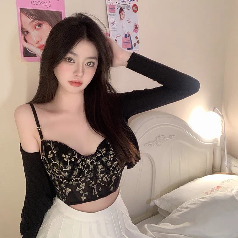 Floral embroidered Bralette