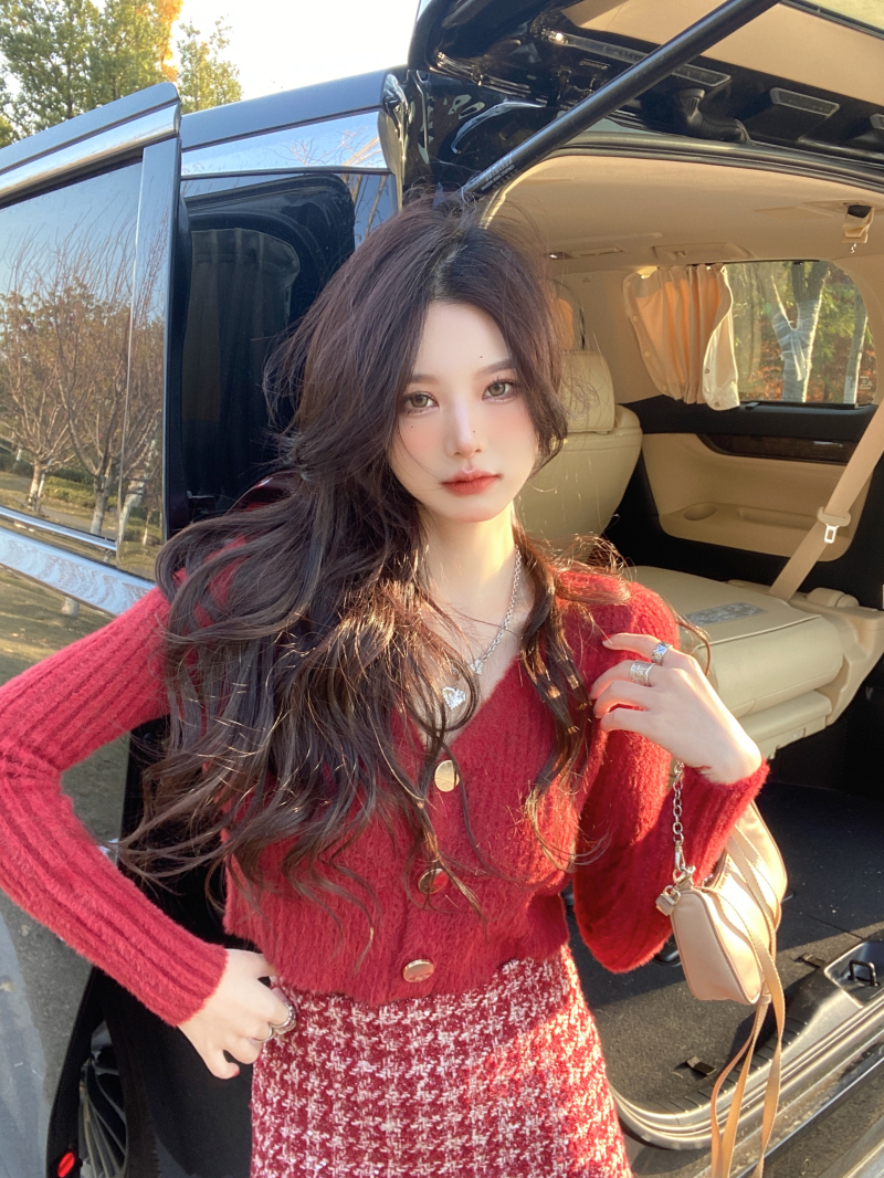 Red V neck long sleeve cardigan & Skirt Set Wear (CNY2219)