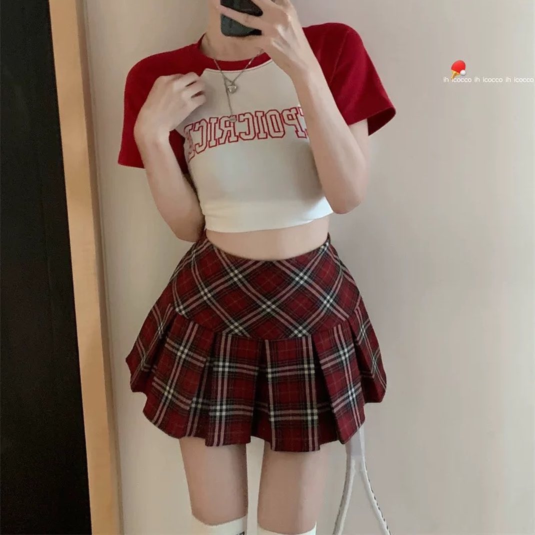 Red Scottish Skirt 