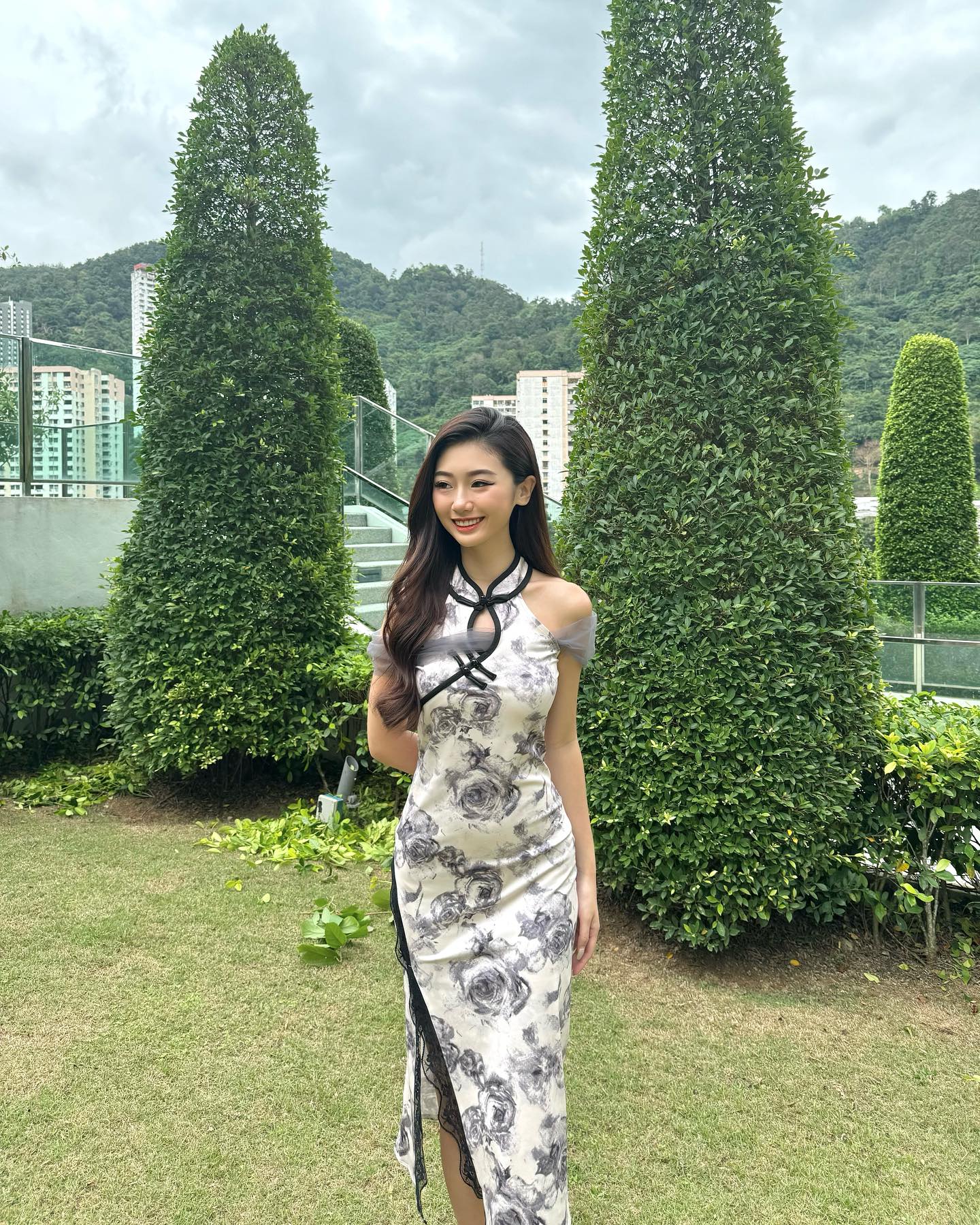 Floral Sleeveless Long Cheongsam
