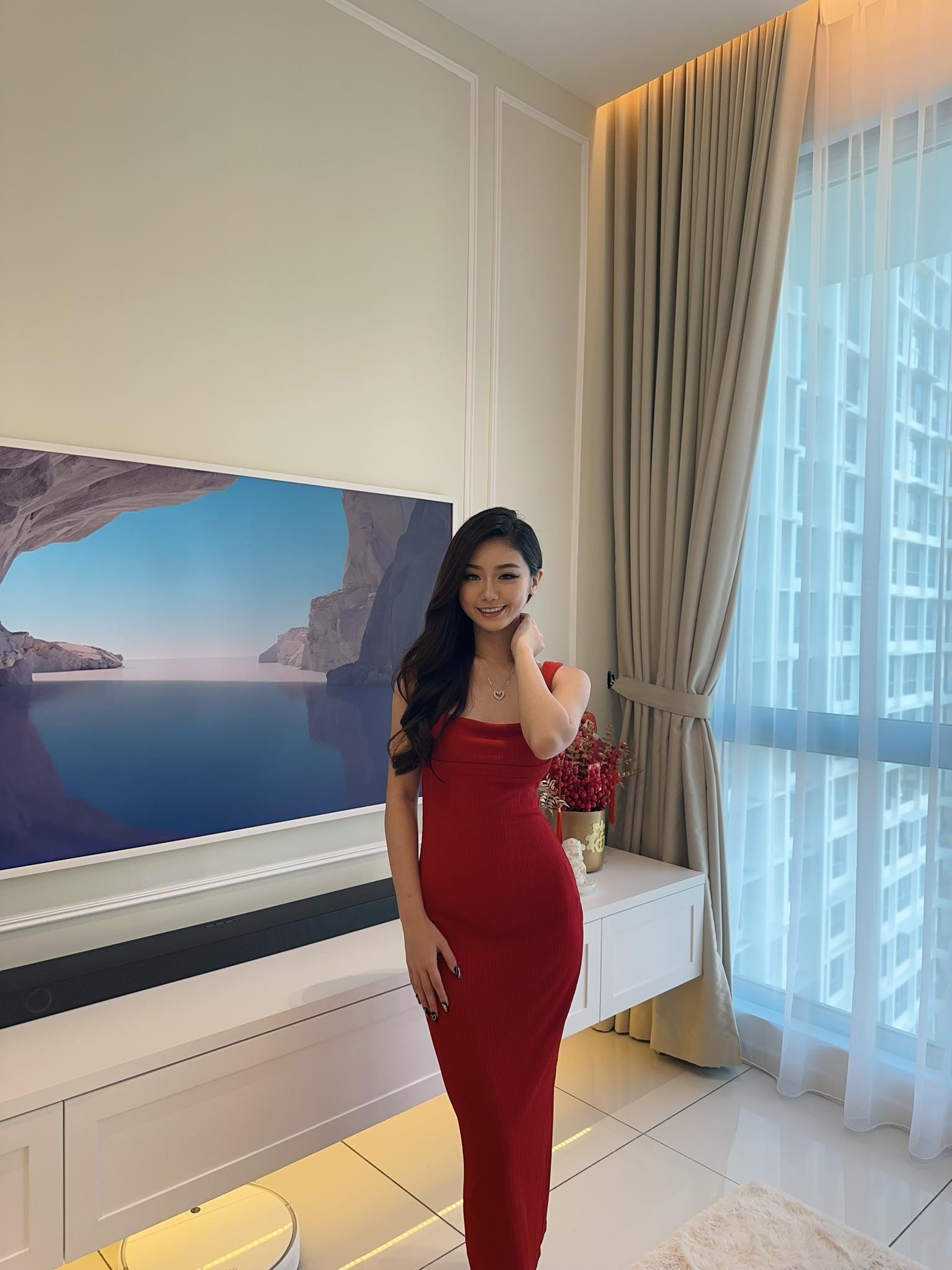 Red Sleeveless Long Dress