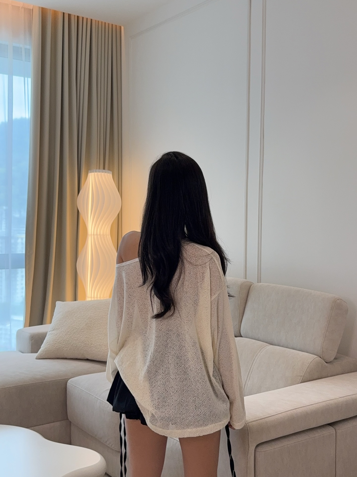 Doggy Slanted Knitted Blouse