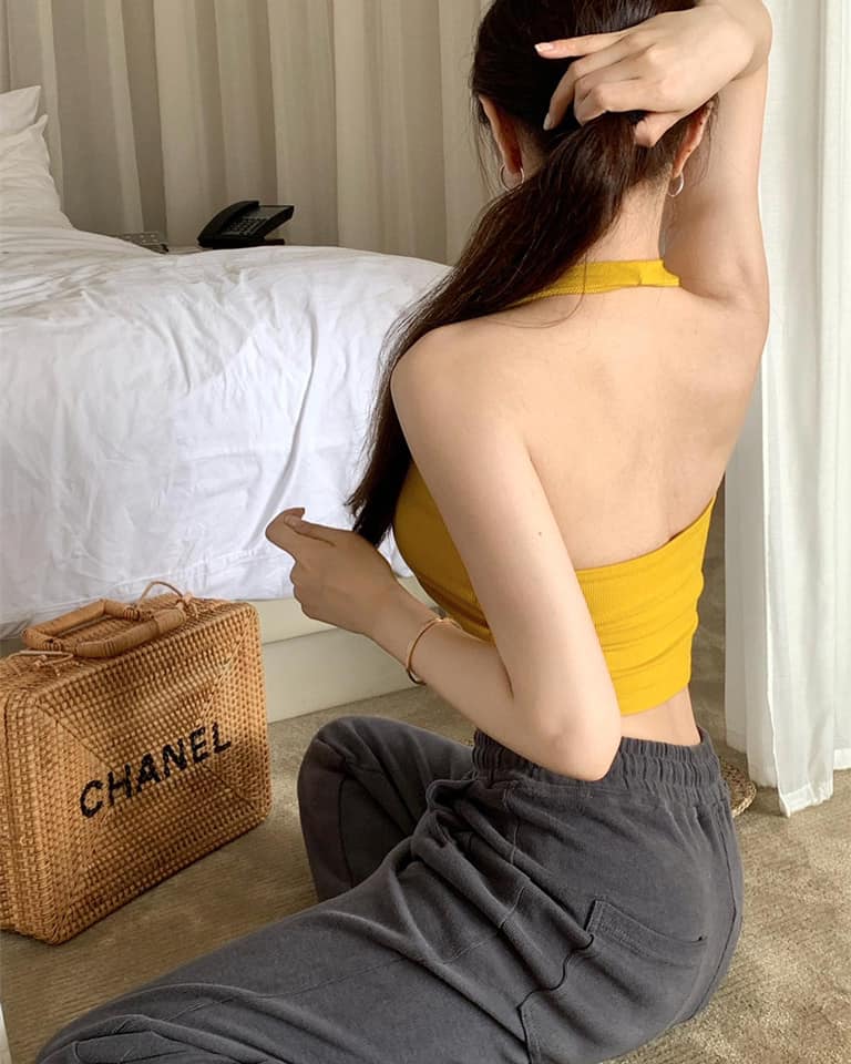 Bella Halter Neck Crop Top