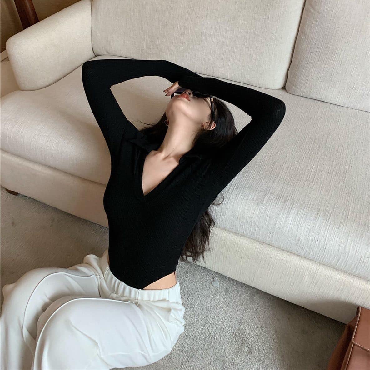 One-piece Knitted V Neck Blouse