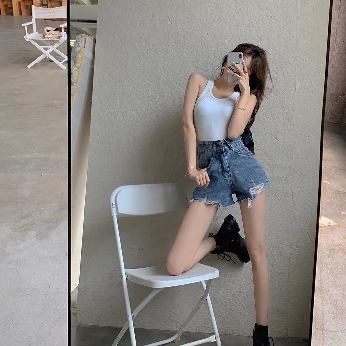 Denim high waist double buttons shorts