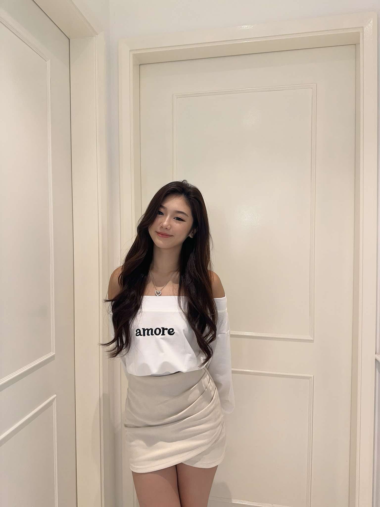 Amore Off Shoulder Blouse