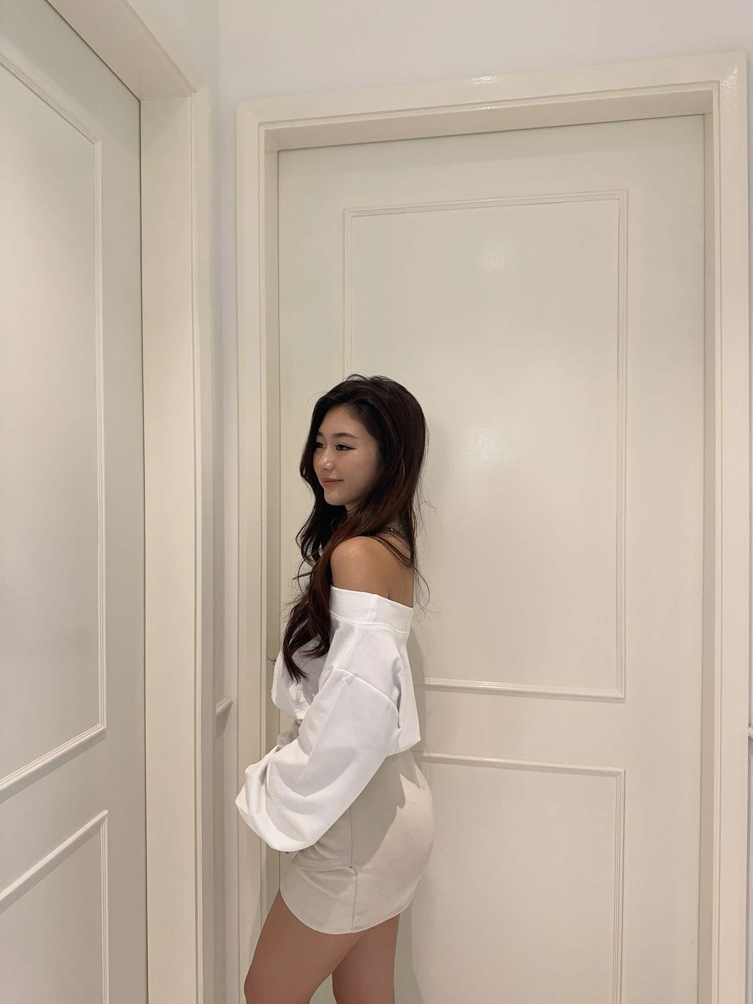 Amore Off Shoulder Blouse