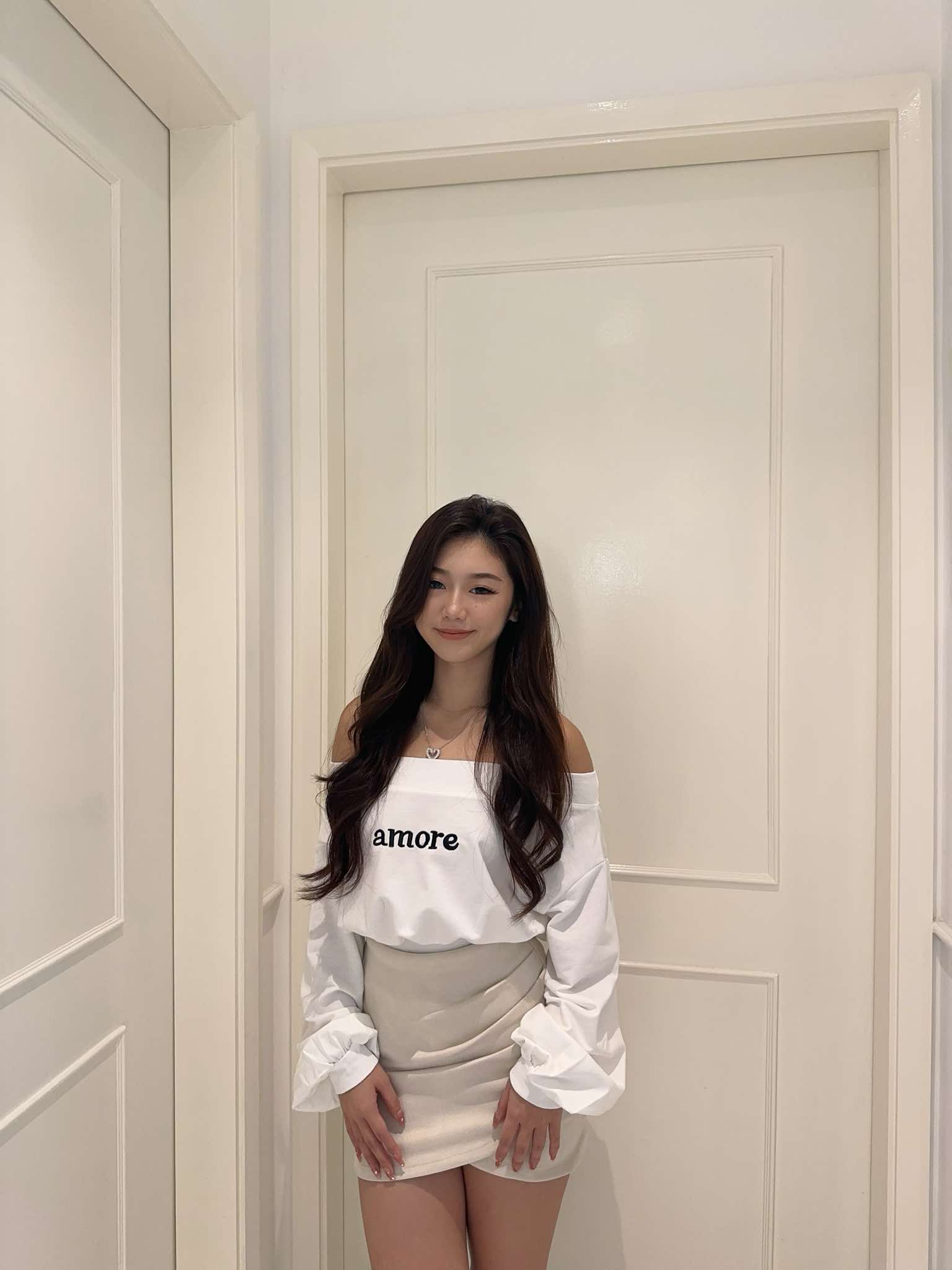 Amore Off Shoulder Blouse