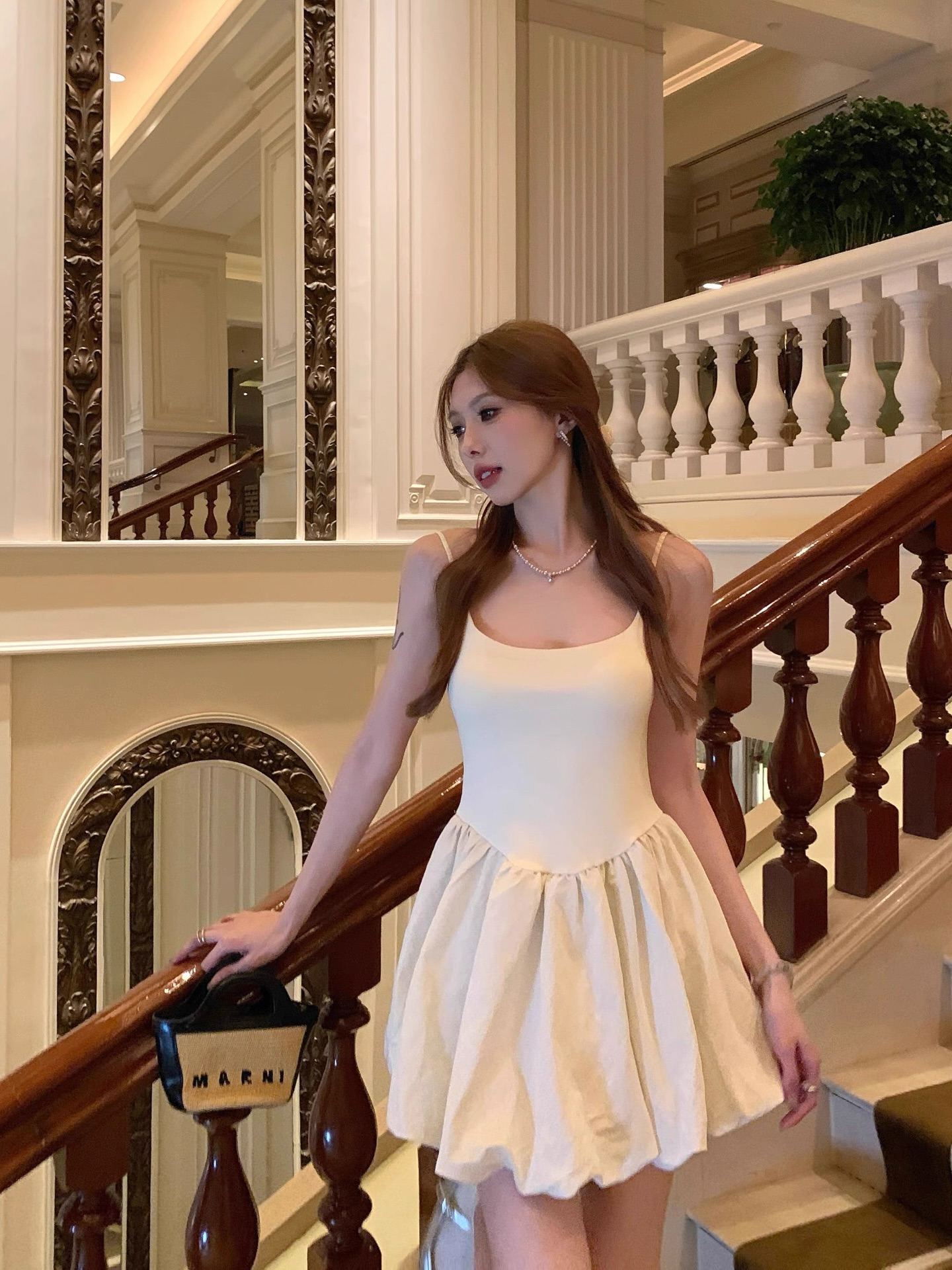 Sleeveless Puffy Dress