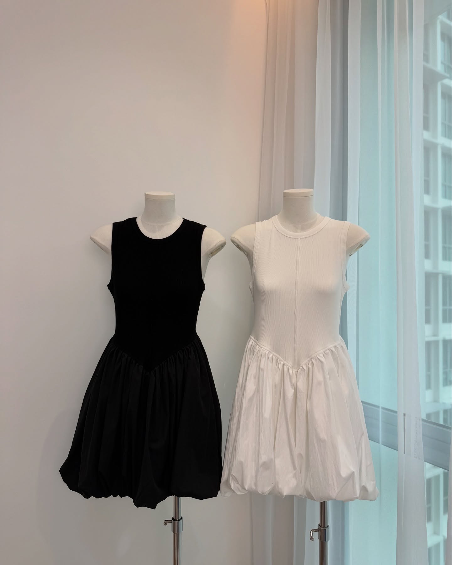 Basic Sleeveless Short Dress