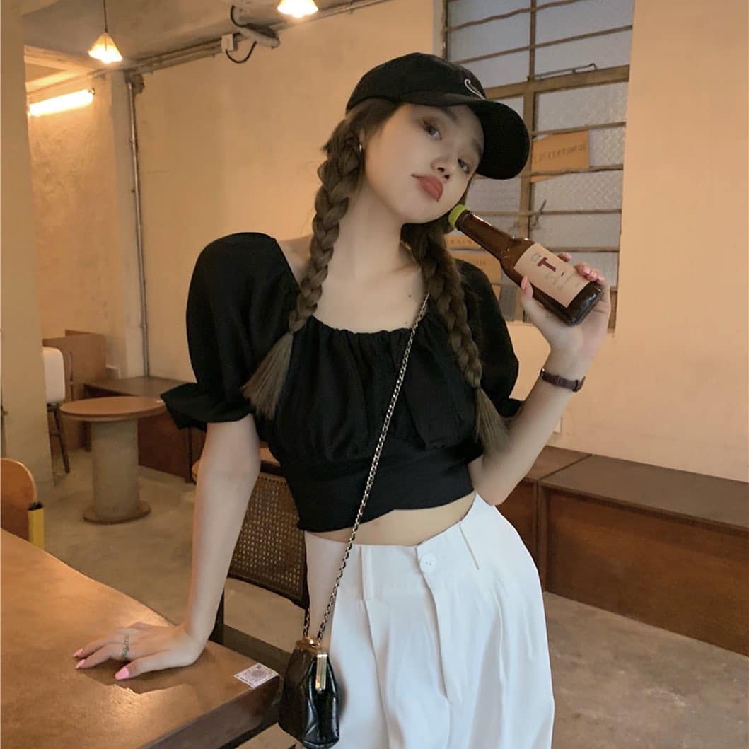 Ribbon Back Puffy Sleeve Blouse