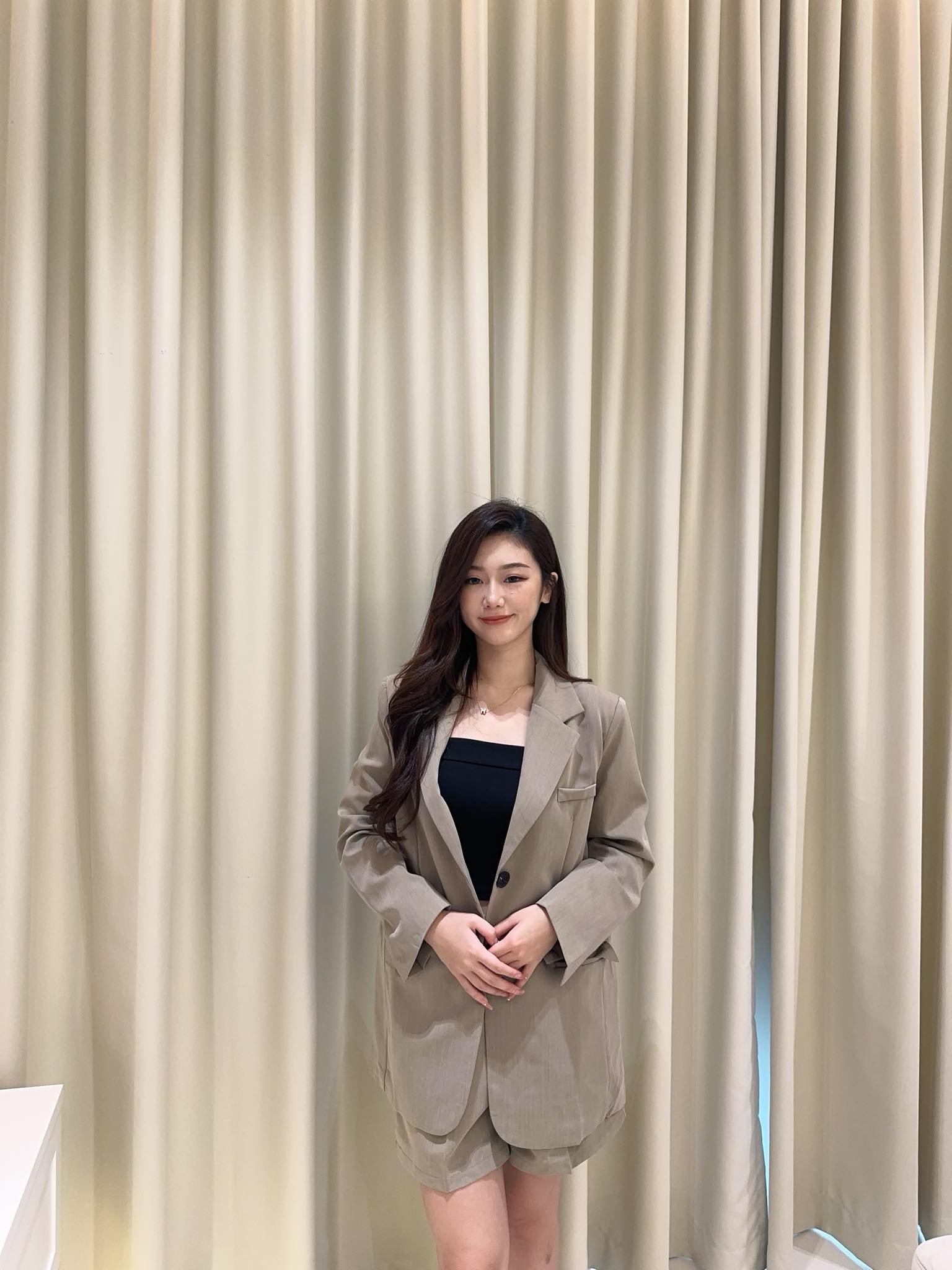 Long sleeve blazer & shorts set wear