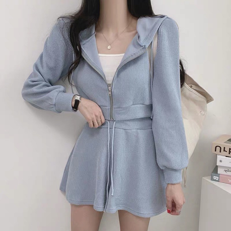 Crop jacket & shorts set wear