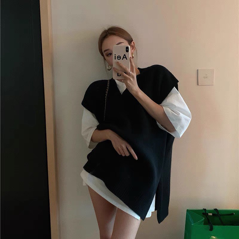 Oversized knitted vest & T-shirt set