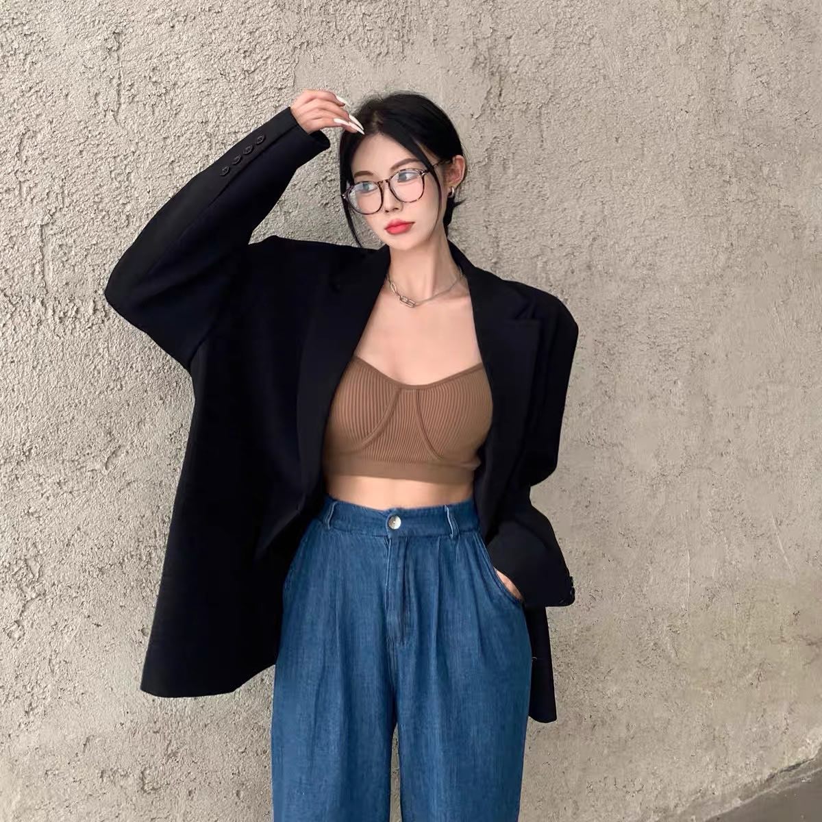 Cassie sleeveless crop top