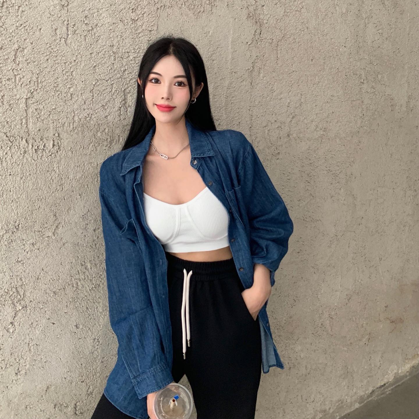 Cassie sleeveless crop top