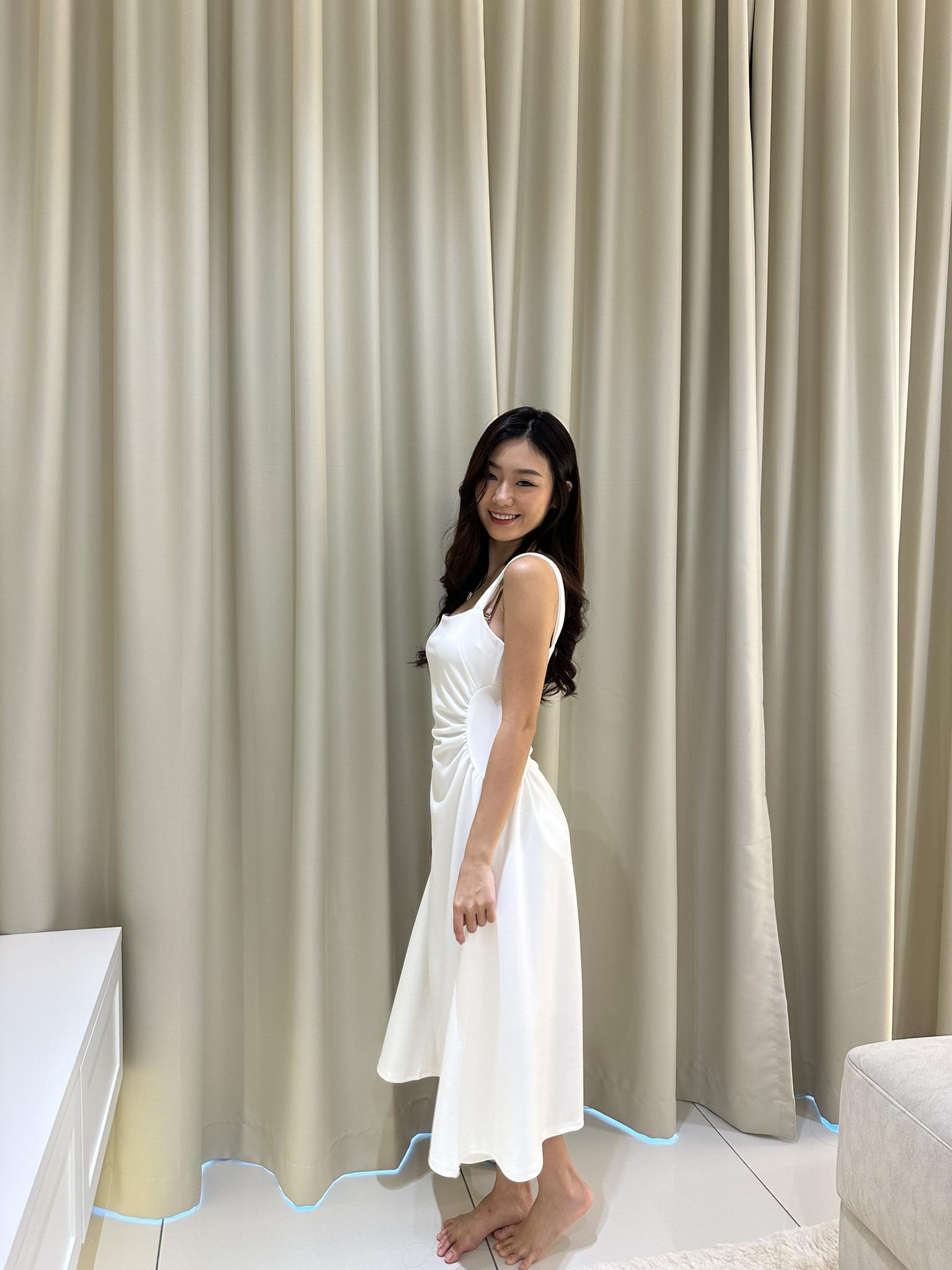 White Sleeveless Maxi Dress