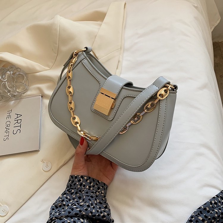 PU chain shoulder bag