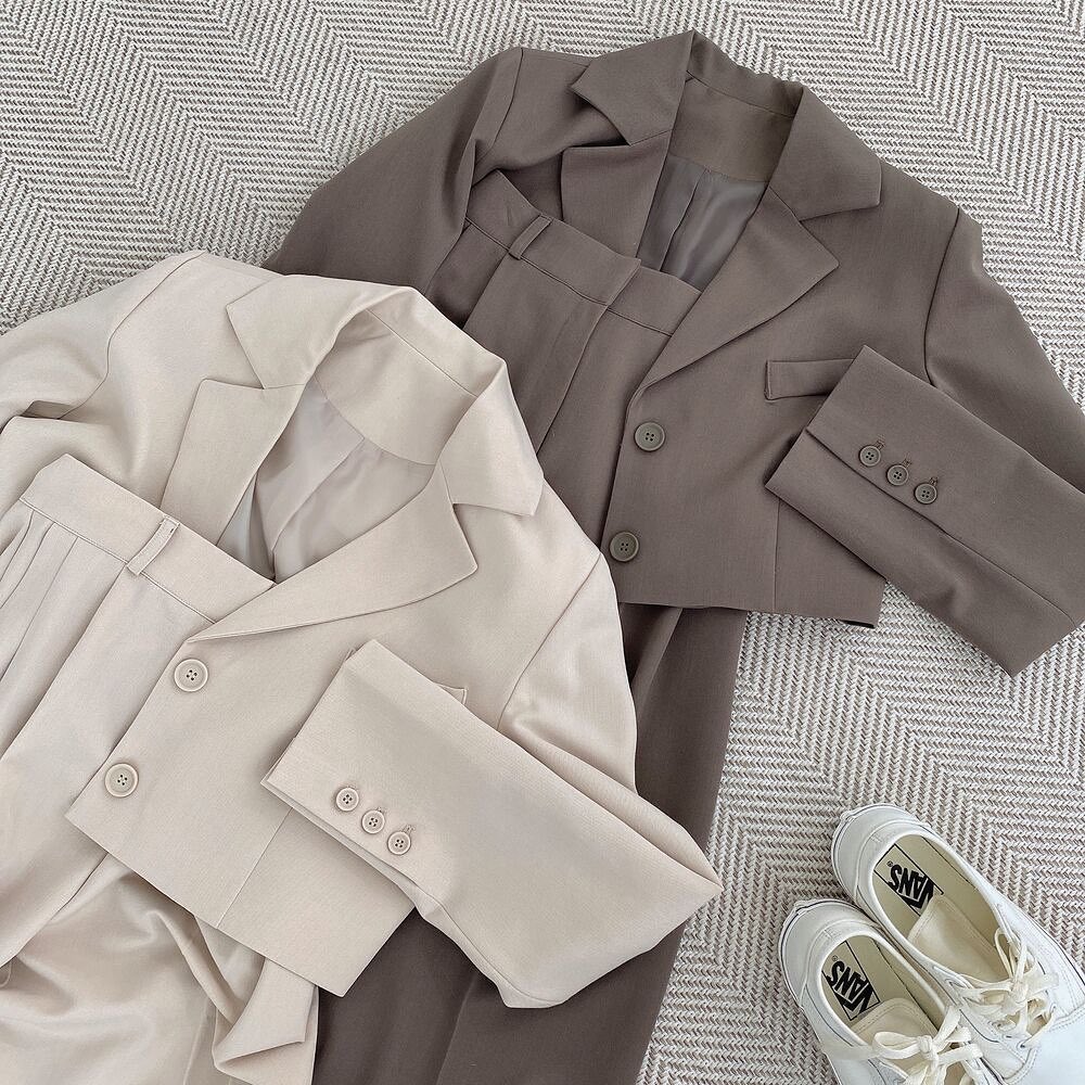 Crop suit & trouser set wear
