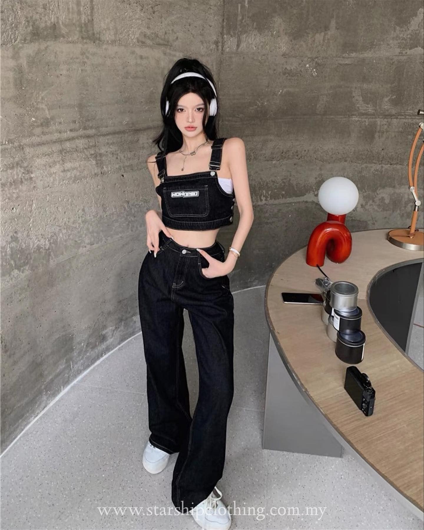 Black Denim Sleeveless Top & Denim Pants Set