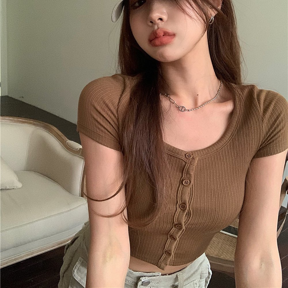 Knitted short sleeve button crop top