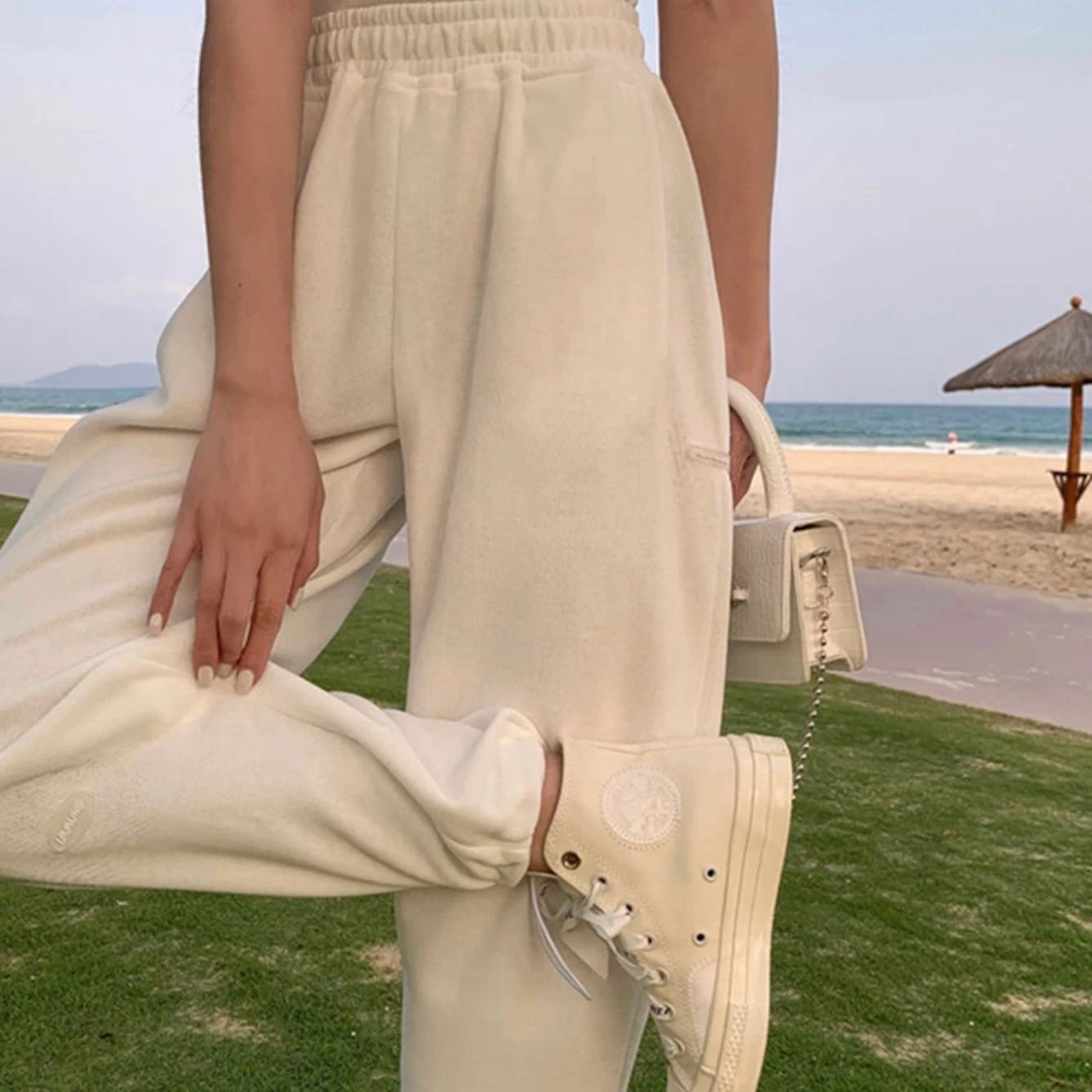 High waist strappy pants