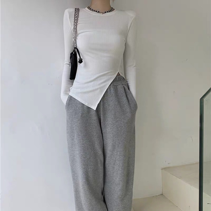 Long sleeve slit blouse