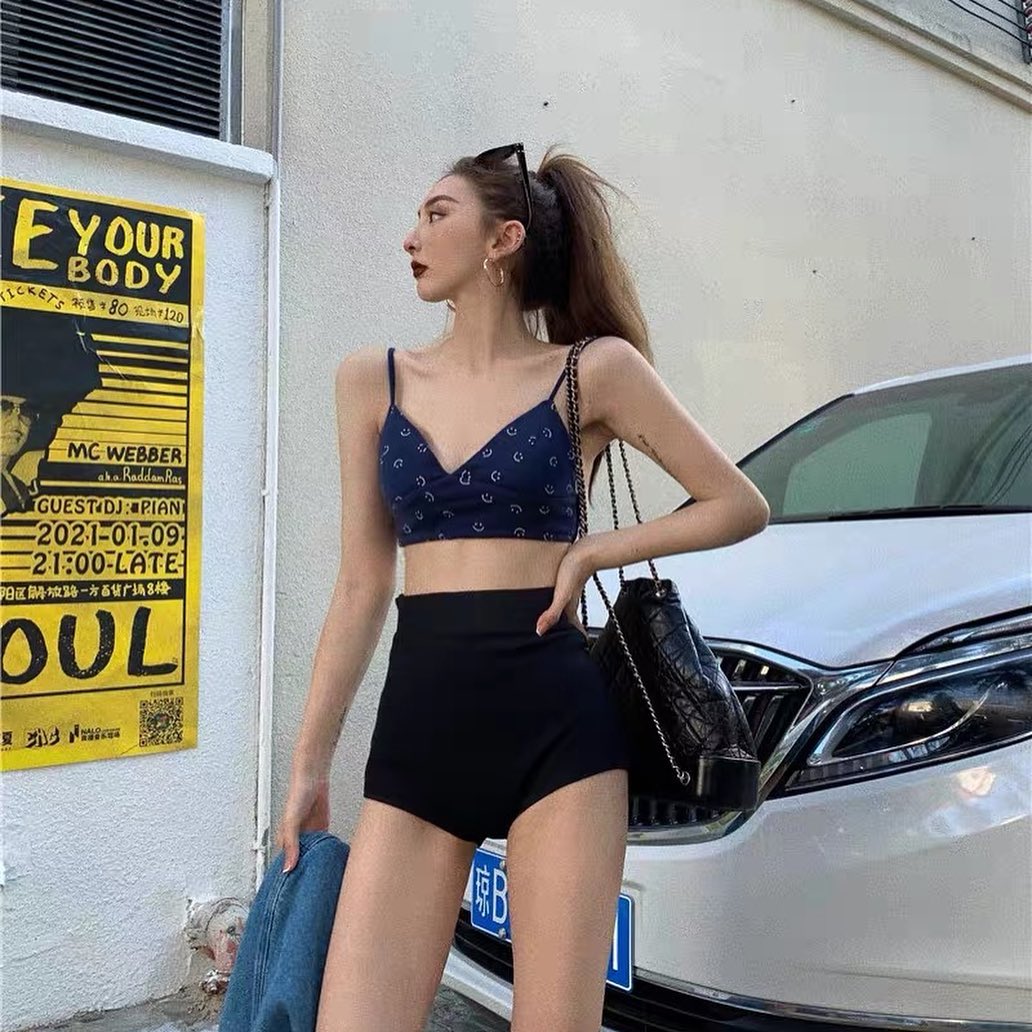 Black super high waist shorts