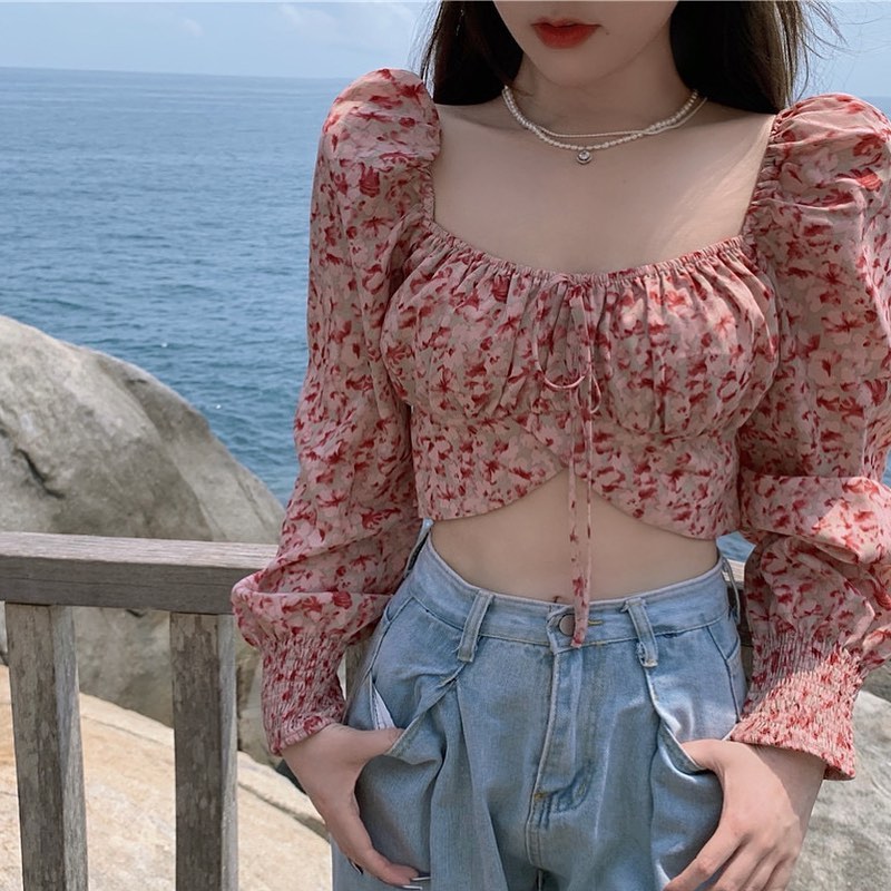 Pink puffy sleeve floral blouse