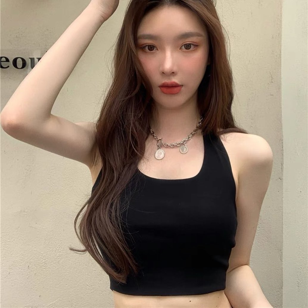 Halter neck crop top